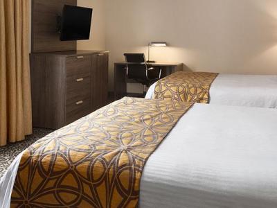 Travelodge By Wyndham Fallsview Niagara Falls