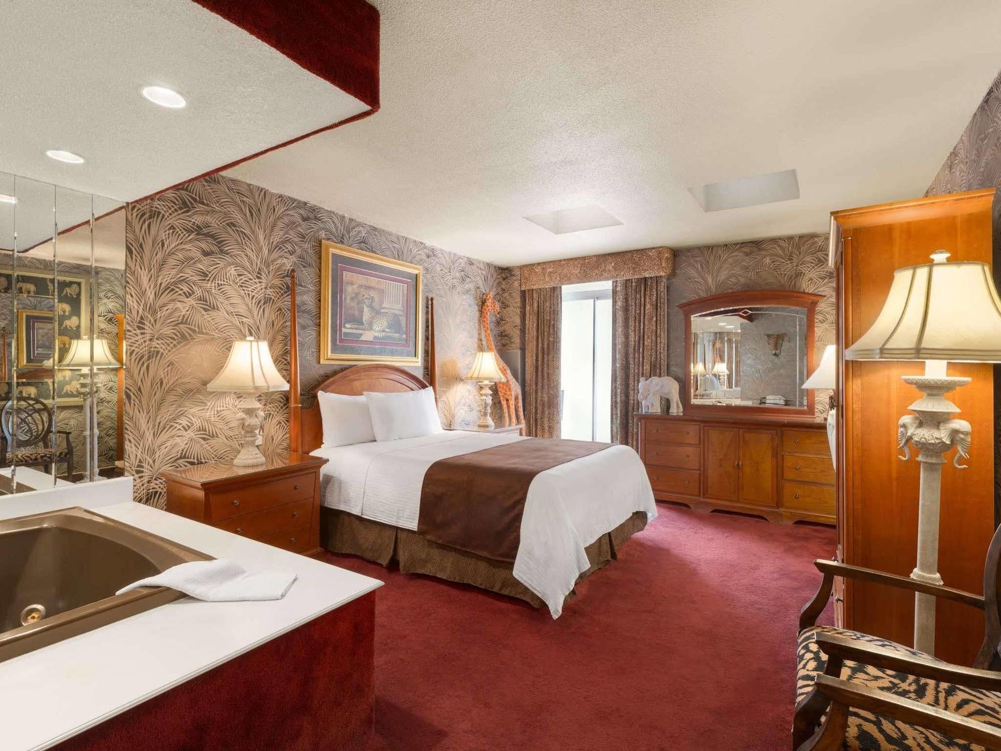 Hotel Travelodge By Wyndham Fallsview Niagara Falls