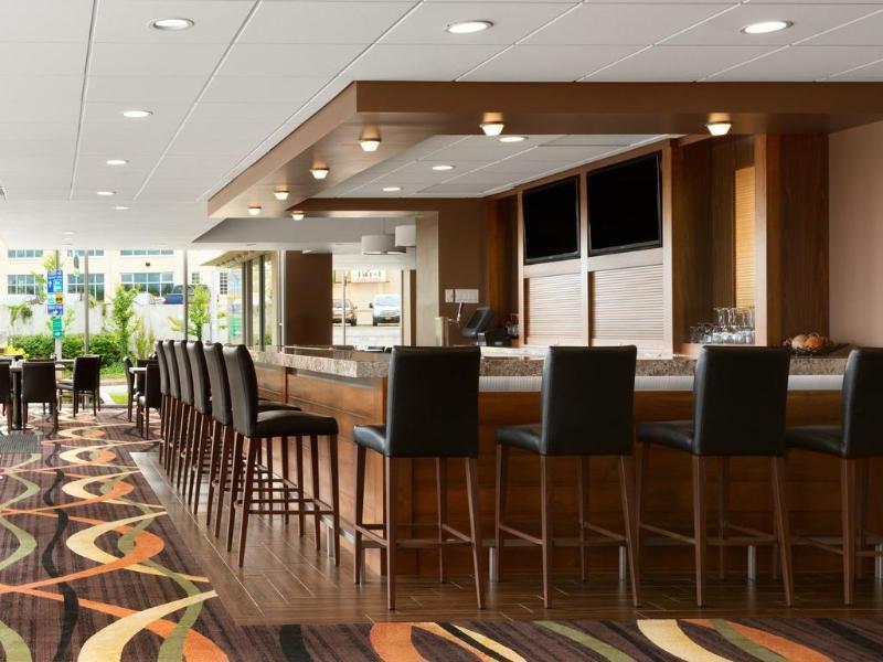 Travelodge By Wyndham Fallsview Niagara Falls